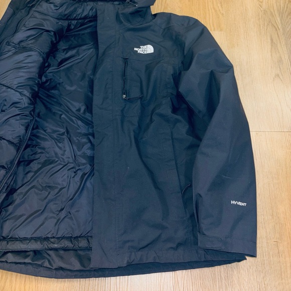 The North Face Men’s Hyvent Lone Peak Triclimate™ - Picture 3 of 9